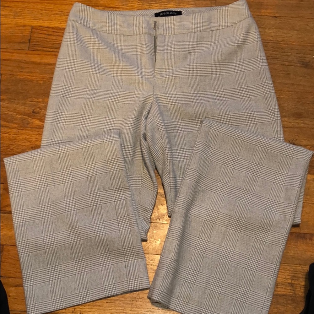 Boy leg trousers. Size 4
